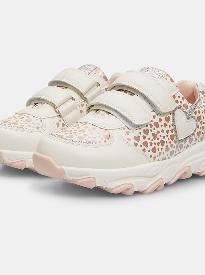 Sneakers avec motif de cœurs et de bouchons BATA Blanc - Kiabi