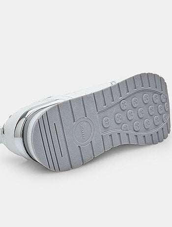 sneakers avec semelle plateforme de 3 cm BATA