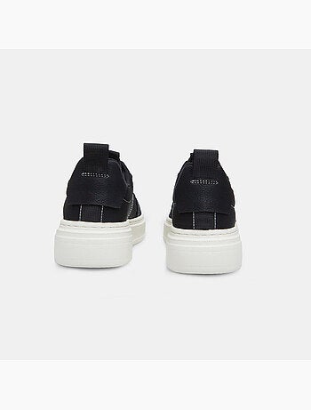Sneakers bata