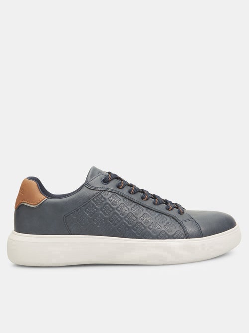 Sneakers Bata Red Label avec logos - Kiabi