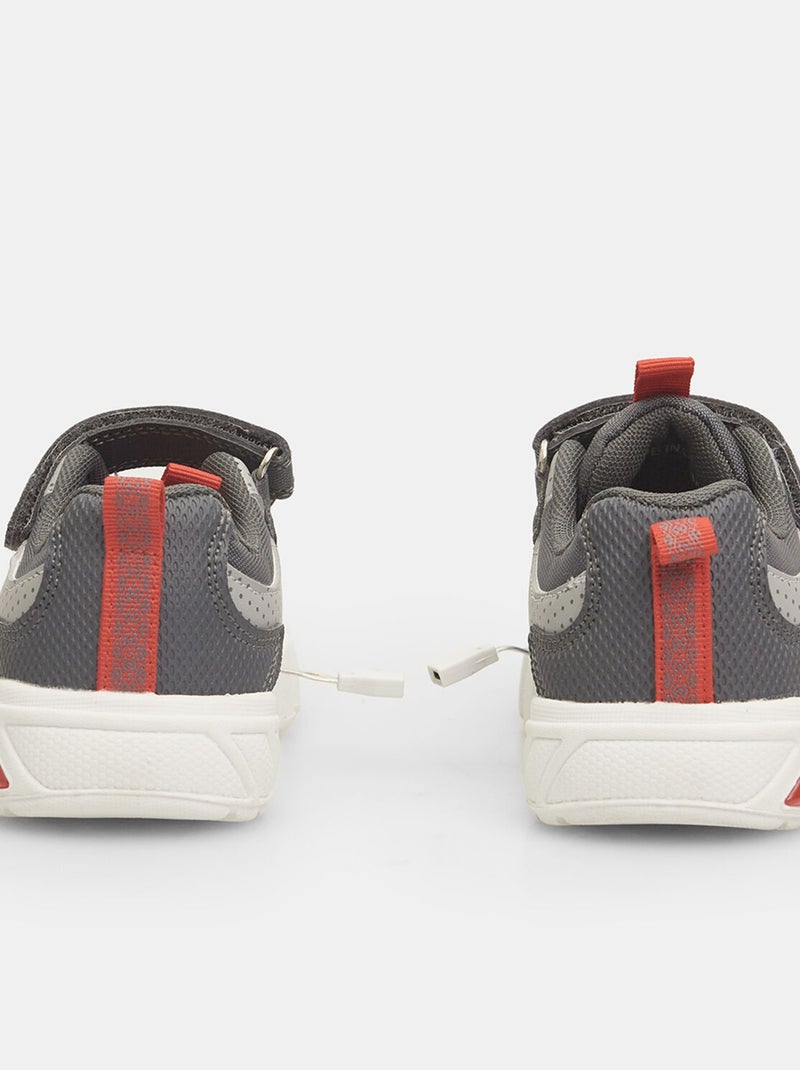 Sneakers Bubblegummers avec bande velcro BATA Gris - Kiabi