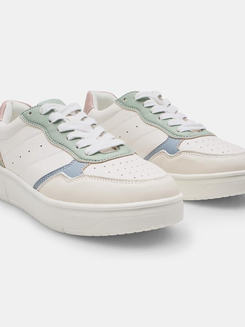 Sneakers confortables BATA - Kiabi