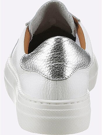 Sneakers De Fabrication Portugaise - Taille Standard - Helline