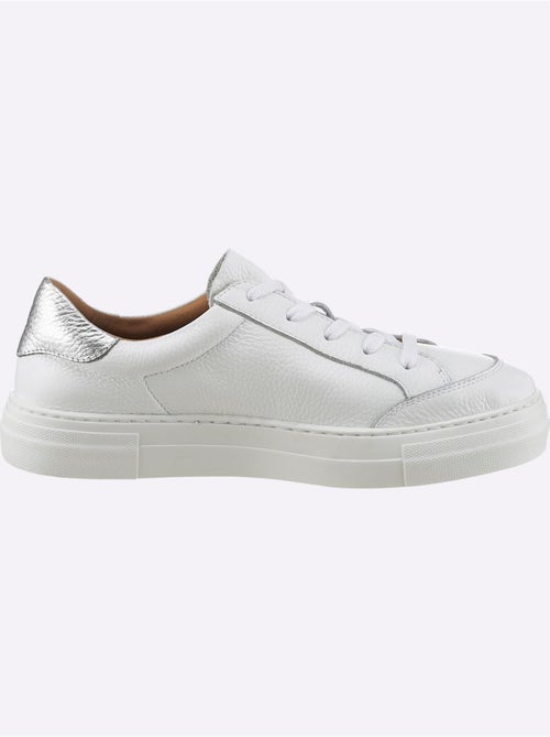 Sneakers De Fabrication Portugaise - Taille Standard - Helline - Kiabi