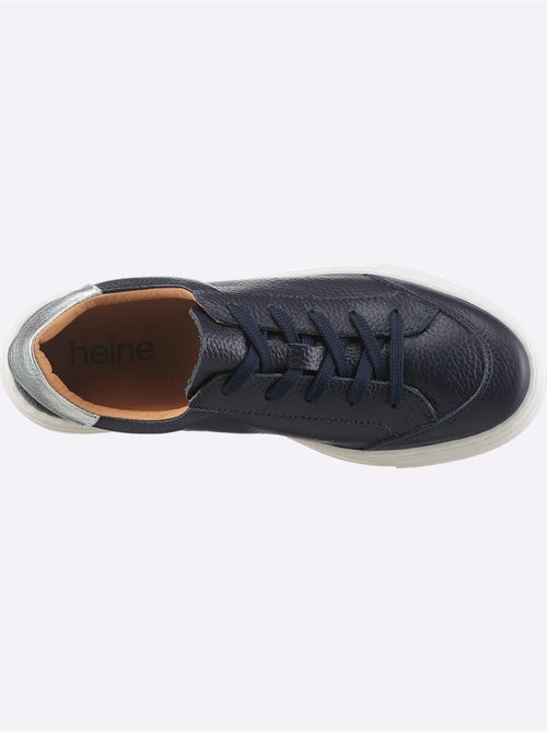 Sneakers De Fabrication Portugaise - Taille Standard - Helline - Kiabi Sneakers De Fabrication Portugaise - Taille Standard - Helline - Kiabi