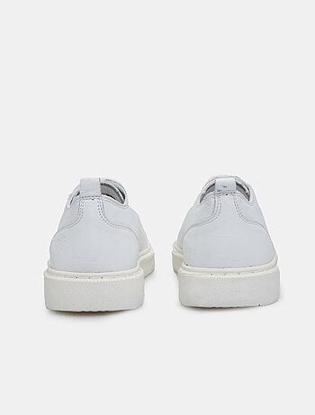 Sneakers en cuir BATA