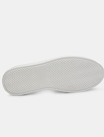 Sneakers en cuir BATA