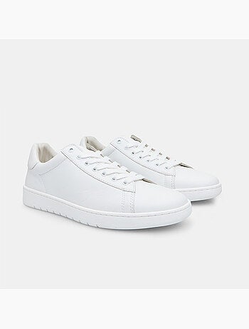 Sneakers en cuir BATA