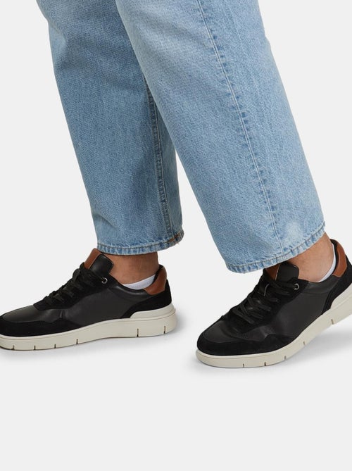 Sneakers en cuir Bata - Kiabi