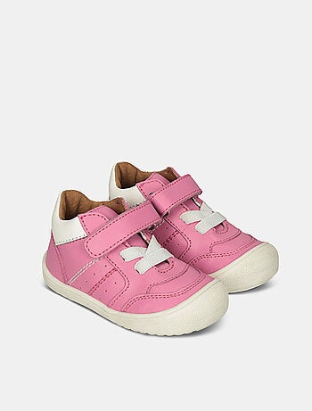 Sneakers en cuir BATA