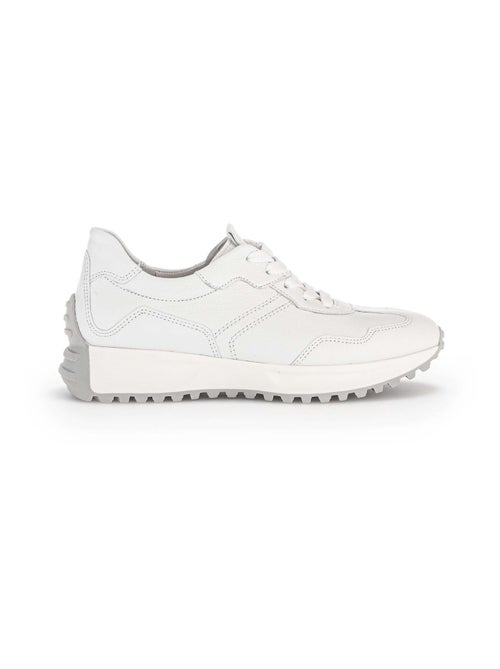 Sneakers  en cuir lisse - Kiabi