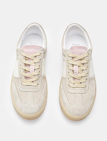Sneakers en daim BATA