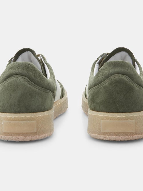 Sneakers en daim BATA - Kiabi