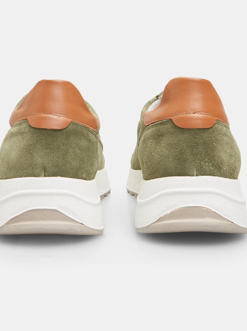 Sneakers en daim BATA Vert - Kiabi