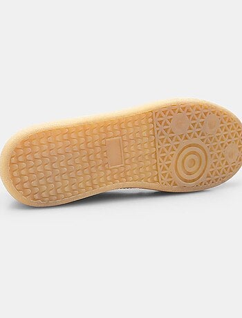 Sneakers en daim confortables BATA