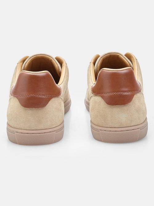 Sneakers en daim confortables BATA - Kiabi Sneakers en daim confortables BATA - Kiabi