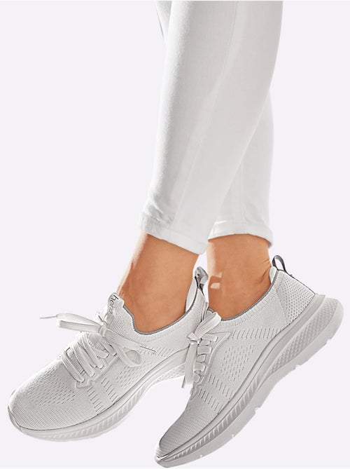 Sneakers Matière Textile Agréable à Porter - Taille Standard - Helline - Kiabi