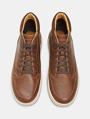 Sneakers mi-hautes en cuir BATA