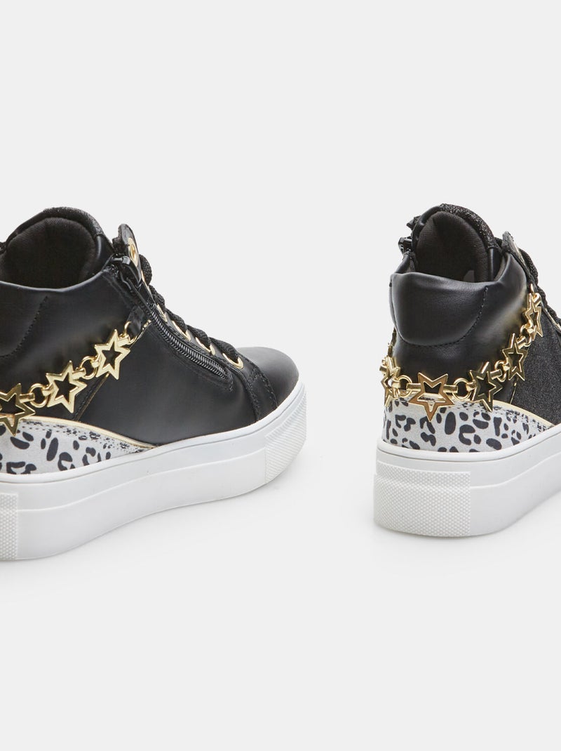 Sneakers montantes avec chaîne en étoile BATA Noir - Kiabi