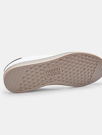 Sneakers NORTH STAR STRIKER BATA