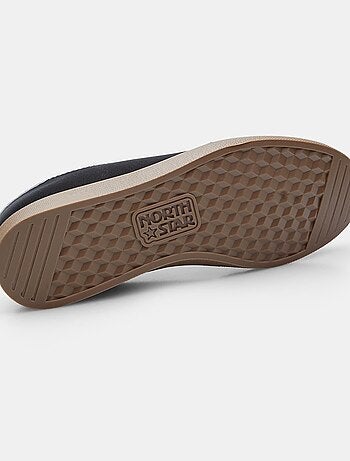 Sneakers north star striker bata