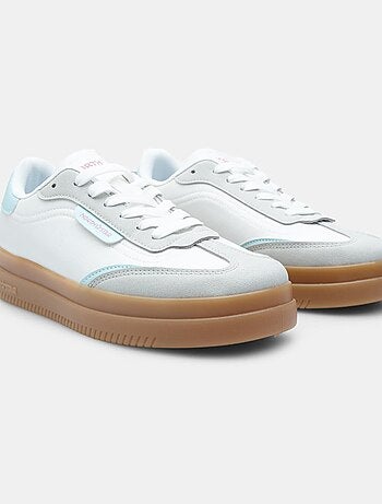 Sneakers north star striker elev8 bata