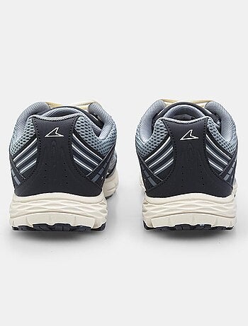 Sneakers power rush bata