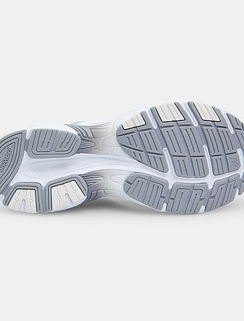 Sneakers POWER ZETA RELIC BATA