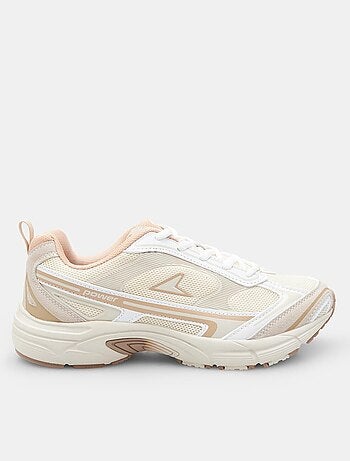 Sneakers power zeta relic bata