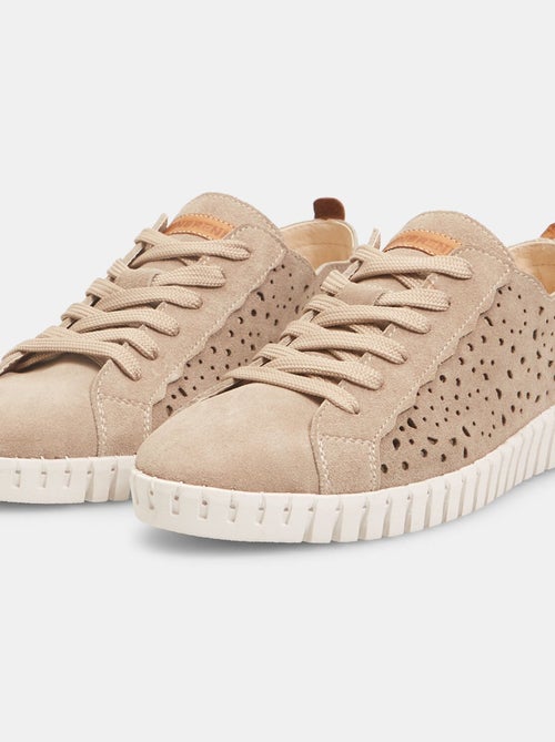 Sneakers Weinbrenner en cuir velours ajouré BATA - Kiabi