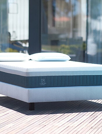 Sommier tapissier bois massif gris avec pieds