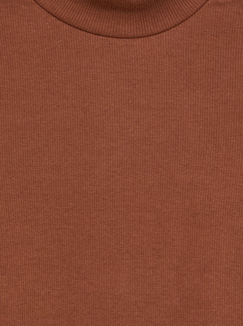 Sous-pull uni avec finitions ondulées - Kiabi