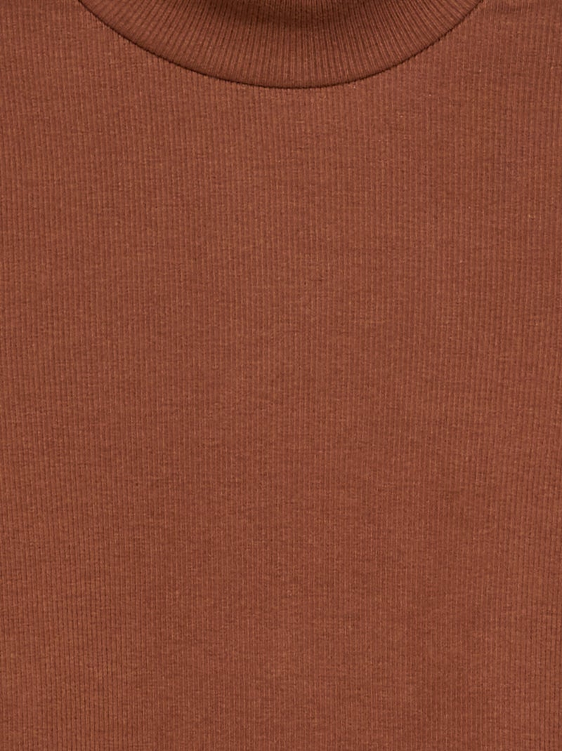 Sous-pull uni avec finitions ondulées Marron - Kiabi