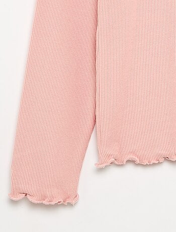 Sous-pull uni avec finitions ondulées