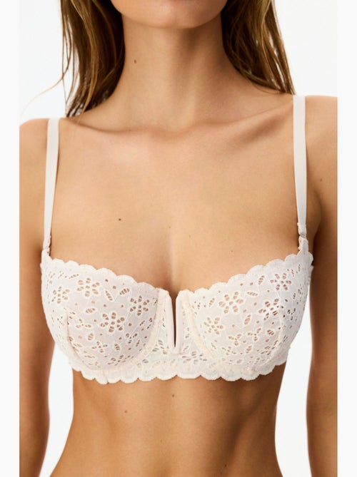 Soutien-gorge à armatures fisto penti - Kiabi Soutien-gorge à armatures fisto penti - Kiabi