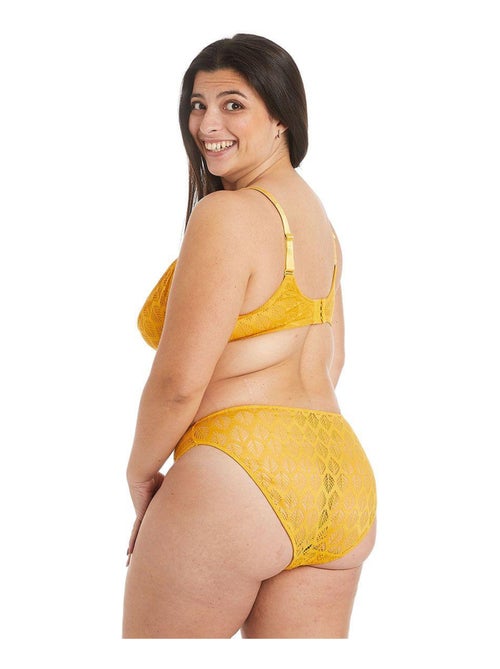 Soutien-gorge à armatures grand maintien RUCHE - Pomm'Poire - Kiabi Soutien-gorge à armatures grand maintien RUCHE - Pomm'Poire - Kiabi