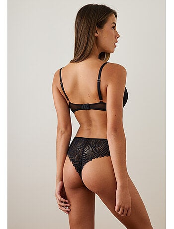 Soutien-gorge à coques emmanuelle