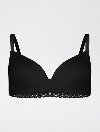 Soutien gorge à dentelle uni