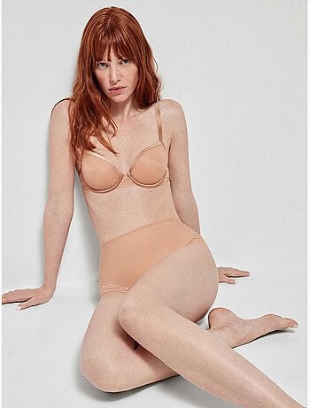 Soutien-gorge avec armature et bonnets en mousse ultralégère