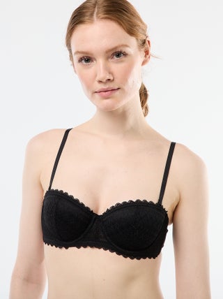 Soutien-gorge balconnet en dentelle