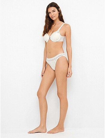 Soutien-gorge balconnet en tissu de dentelle bonnets B, C et D