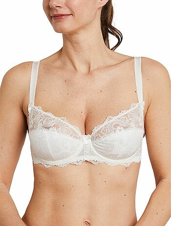 Soutien-gorge brodé avec armatures