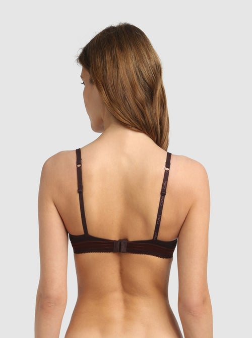 Soutien-gorge Corbeille Ampliforme Avec Armatures Invisifit - Kiabi Soutien-gorge Corbeille Ampliforme Avec Armatures Invisifit - Kiabi