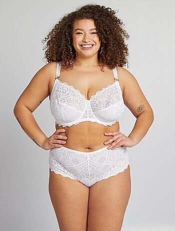 Soutien-gorge corbeille emboîtant en dentelle