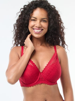 Soutien-gorge corbeille emboîtant en dentelle