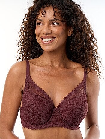 Soutien-gorge corbeille emboîtant en dentelle