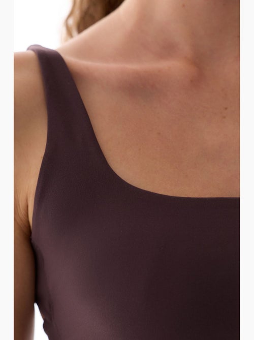 Soutien-gorge de sport à maintien léger, coussinets amovibles et dos croisé penti - Kiabi Soutien-gorge de sport à maintien léger, coussinets amovibles et dos croisé penti - Kiabi