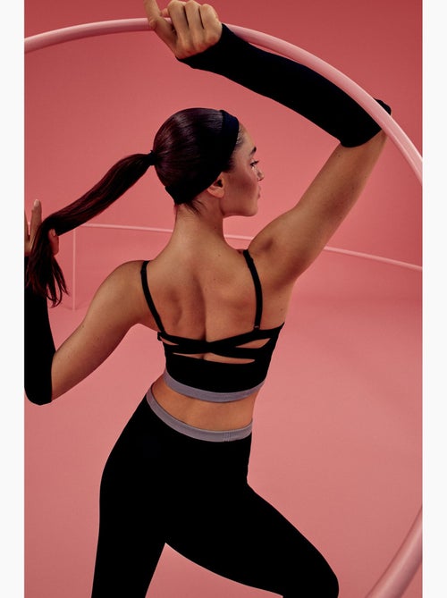 Soutien-gorge de sport rayé sans coutures penti - Kiabi Soutien-gorge de sport rayé sans coutures penti - Kiabi