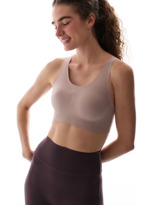 Soutien-gorge de sport zero feel à maintien moyen et coussinets amovibles penti - Kiabi Soutien-gorge de sport zero feel à maintien moyen et coussinets amovibles penti - Kiabi