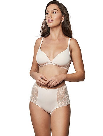 Soutien-gorge décolleté profond préformé sans armatures AGATHA